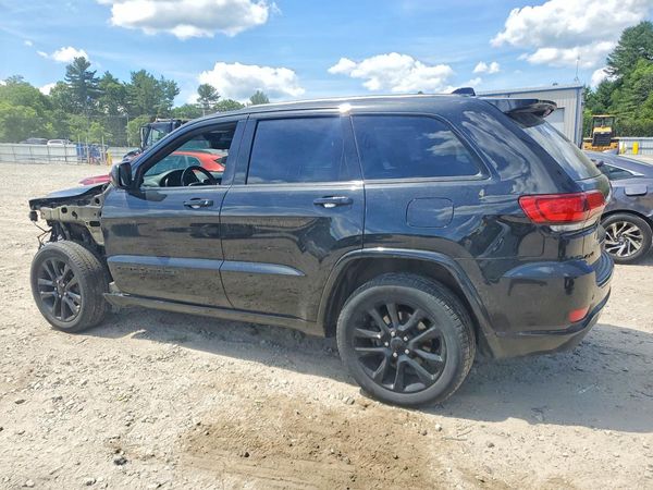 2018 JEEP GRAND CHEROKEE LAREDO 4X4