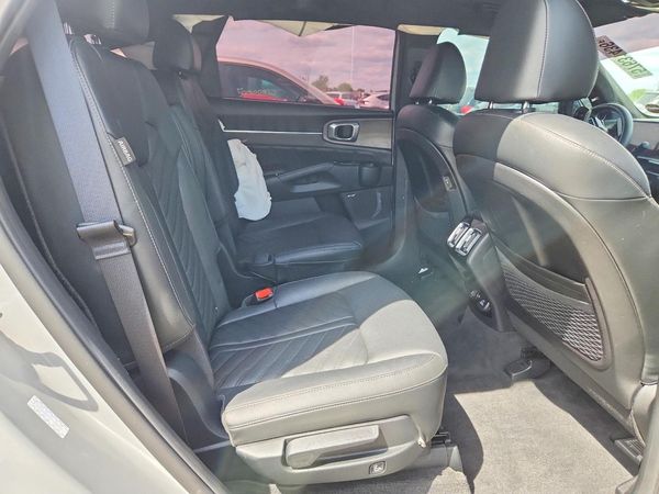 2024 KIA SORENTO
