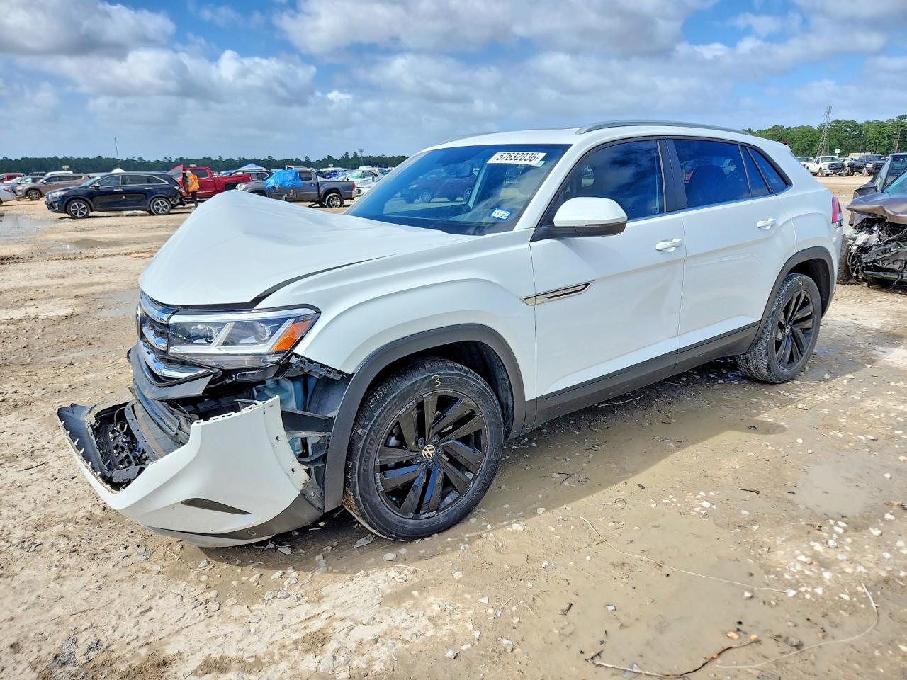 2022 VOLKSWAGEN ATLAS CROSS SPORT 4Motion SE w/ Tech