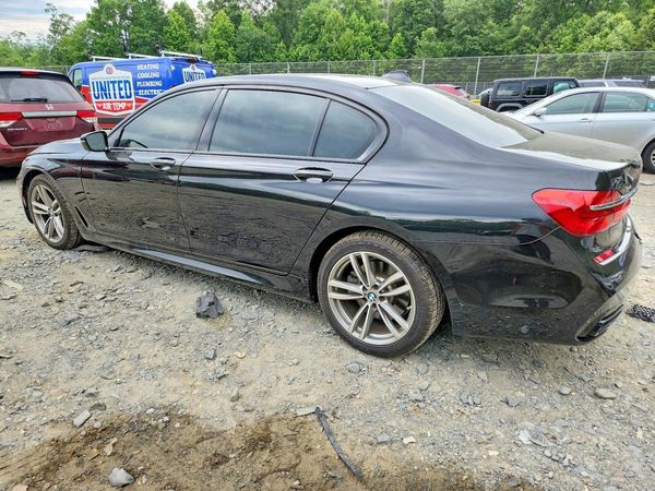 2018 BMW 750 xDrive