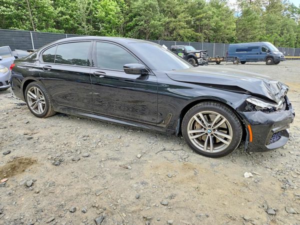 2018 BMW 750 xDrive