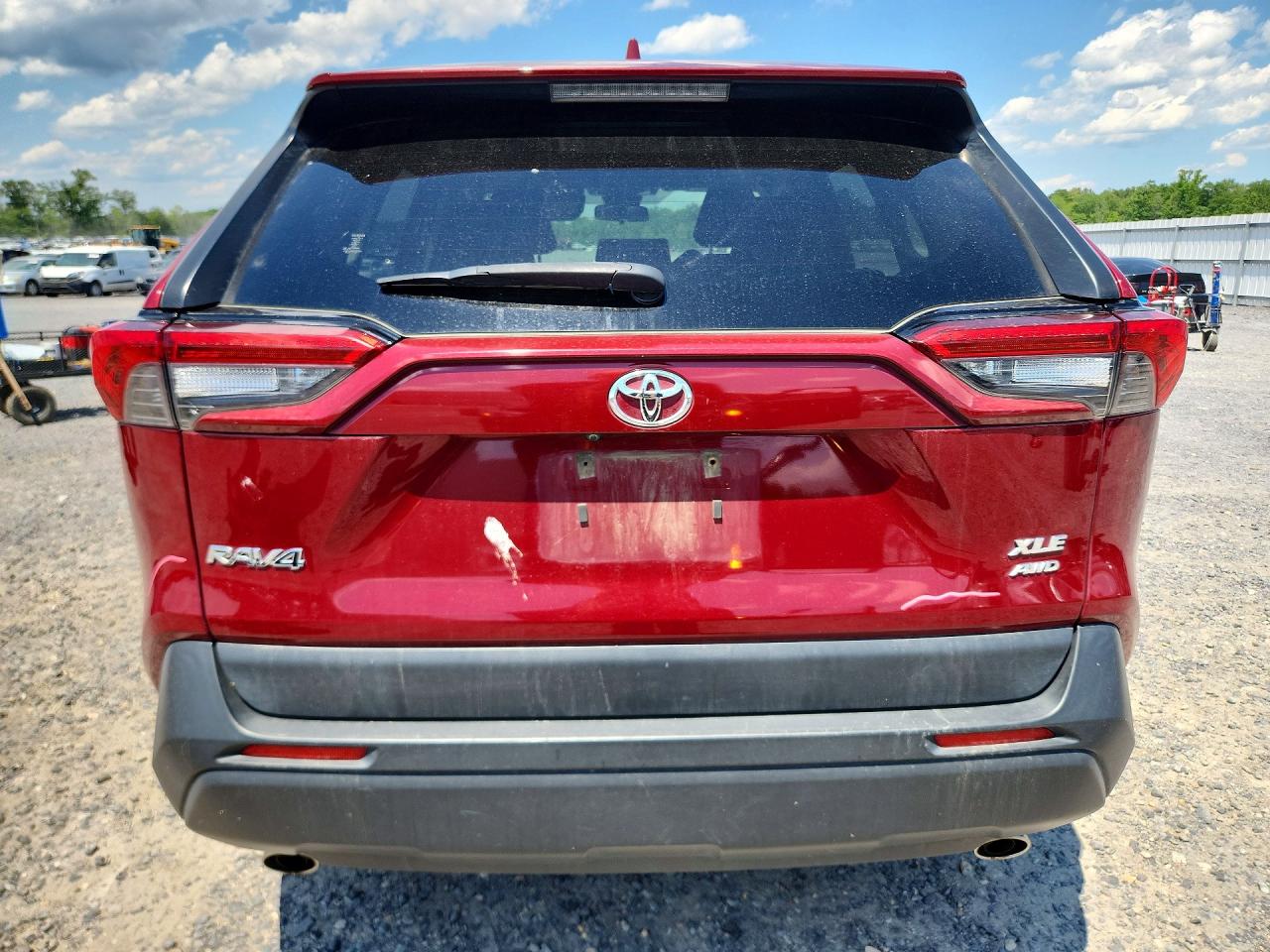 2019 TOYOTA RAV4 XLE / XLE Premium 4WD