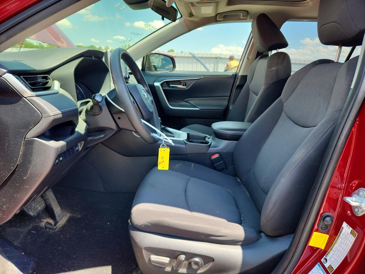 2019 TOYOTA RAV4 XLE / XLE Premium 4WD