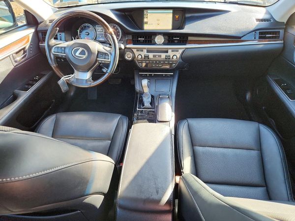 2018 LEXUS ES 350