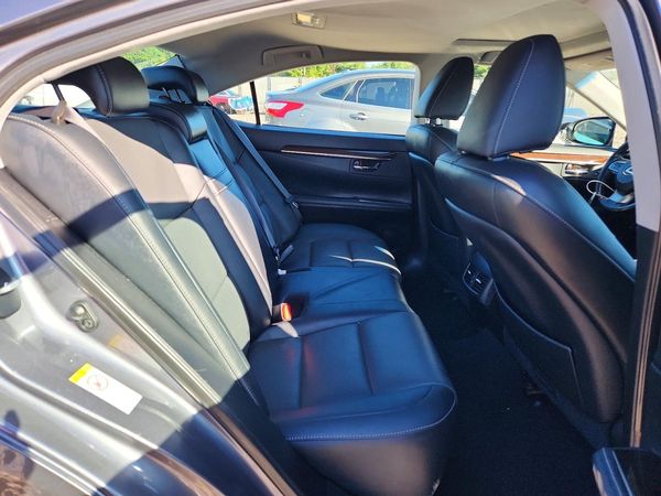 2018 LEXUS ES 350