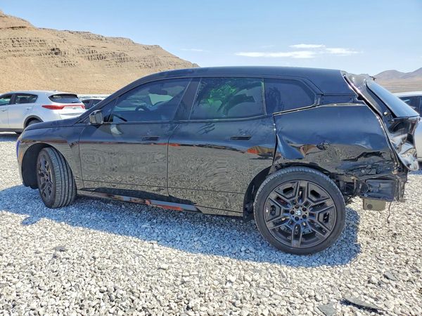 2026 BMW IX xDrive60