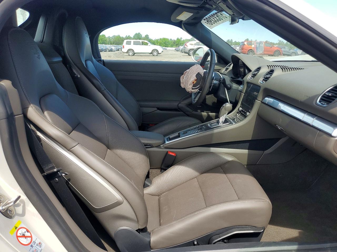 2024 PORSCHE BOXSTER