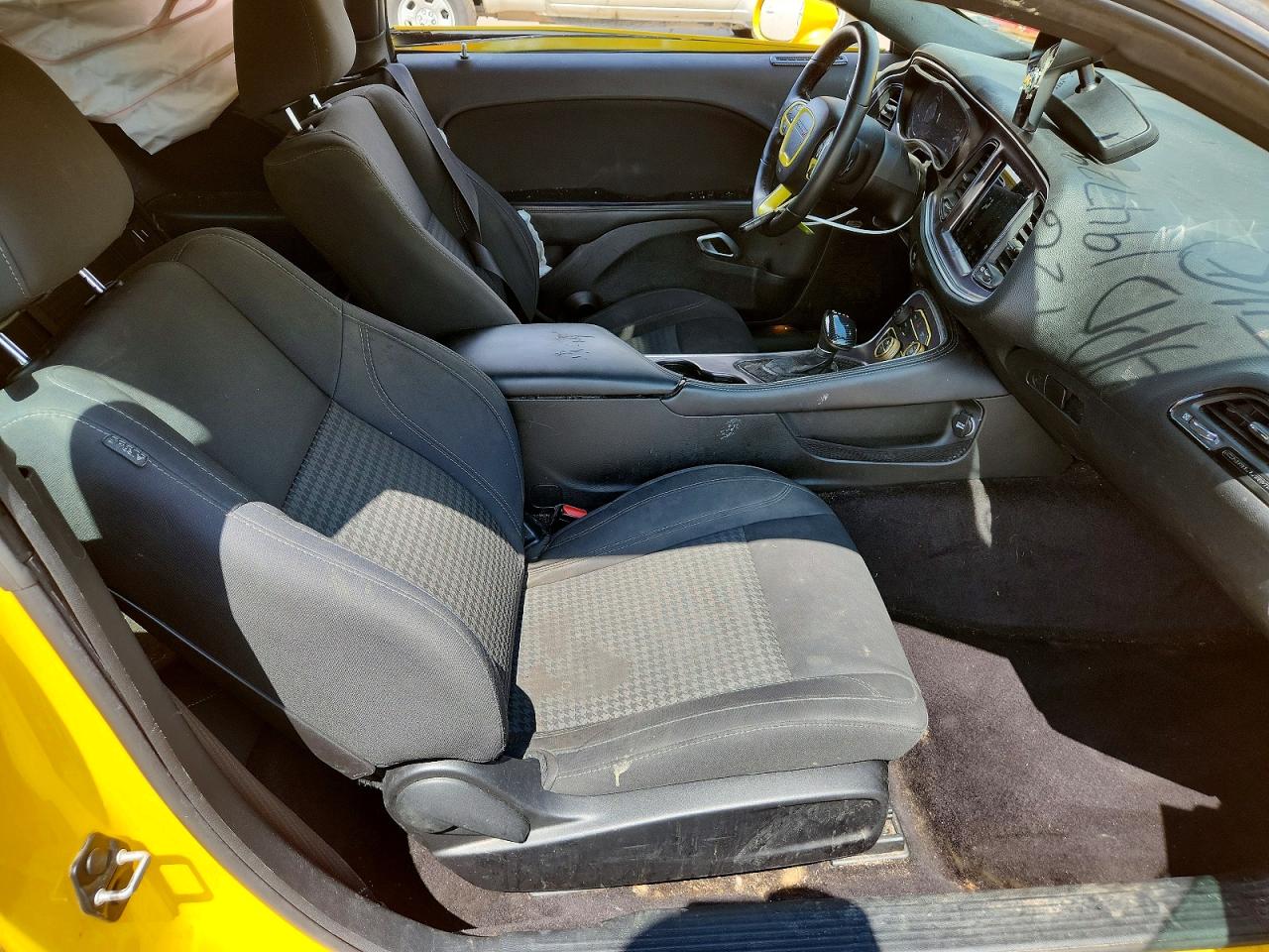 2018 DODGE CHALLENGER SXT