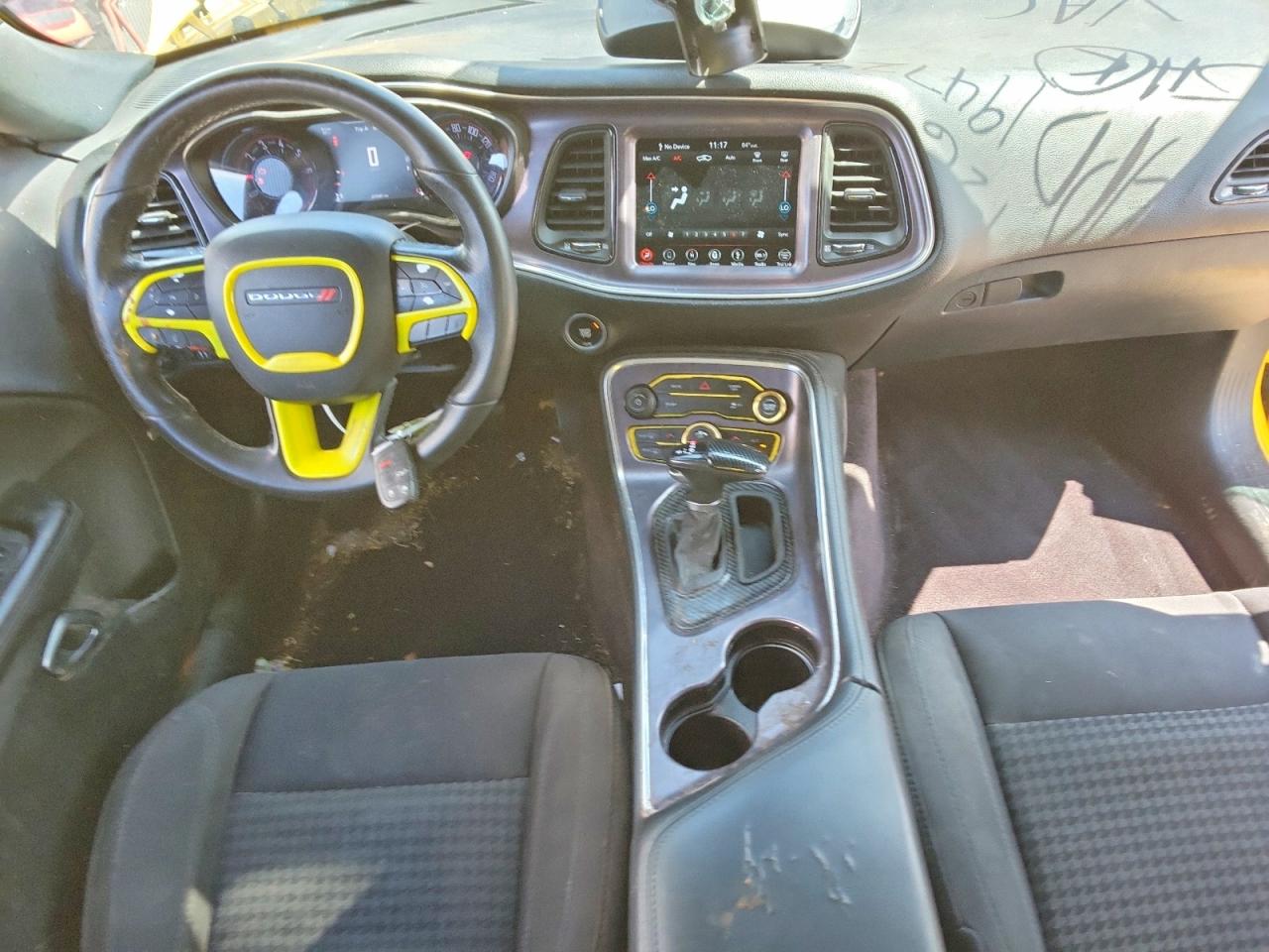 2018 DODGE CHALLENGER SXT