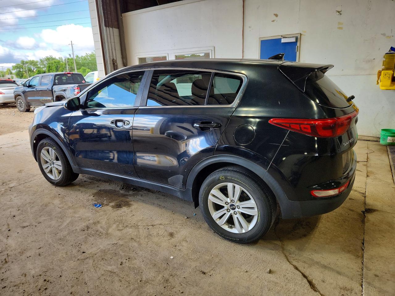 2017 KIA SPORTAGE LX
