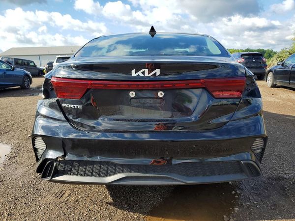 2022 KIA FORTE