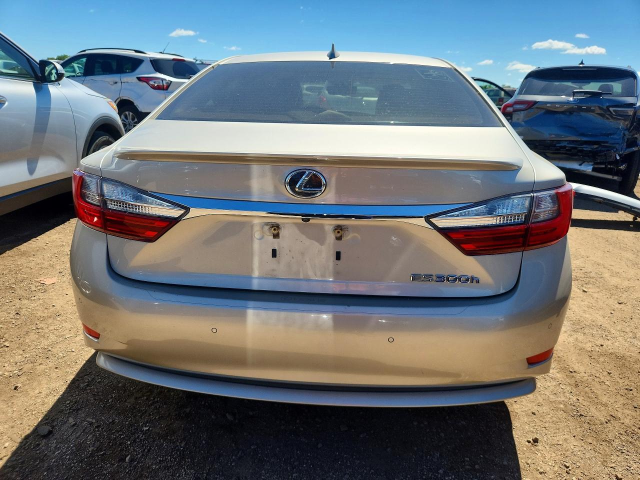 2016 LEXUS ES 300h