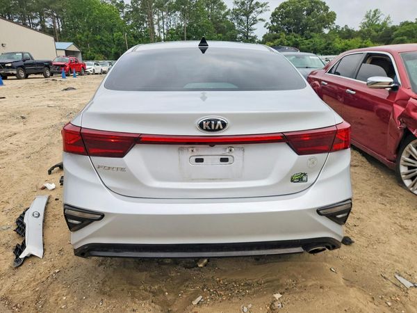 2021 KIA FORTE FE, LXS