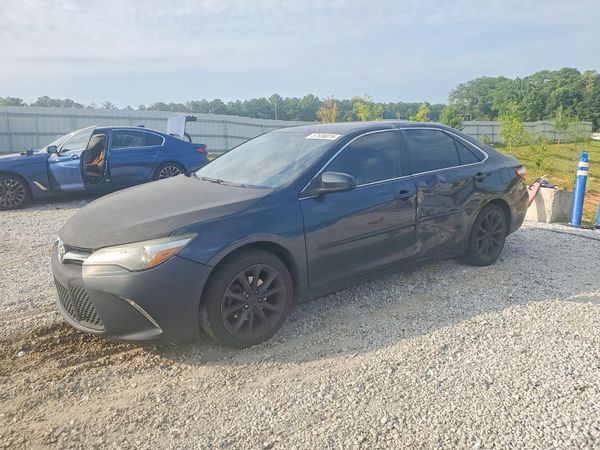 2017 TOYOTA CAMRY — DSFA — Front 3/4