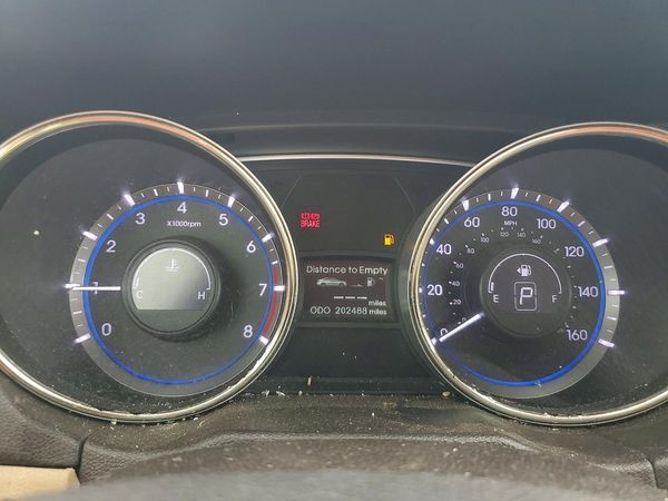 2013 HYUNDAI SONATA