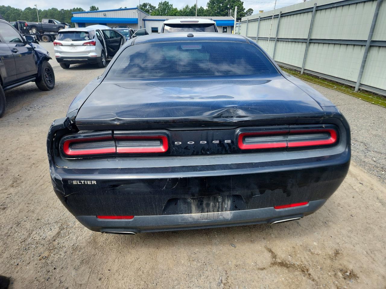 2017 DODGE CHALLENGER SXT