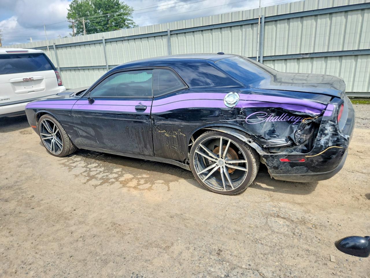 2017 DODGE CHALLENGER SXT