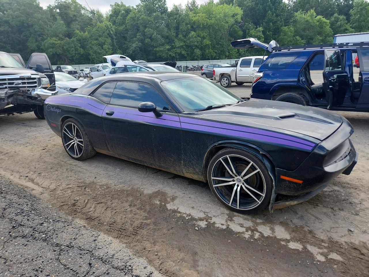 2017 DODGE CHALLENGER SXT