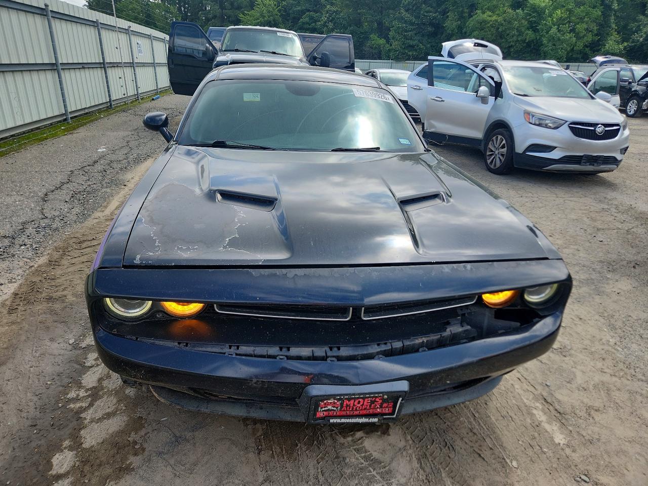 2017 DODGE CHALLENGER SXT