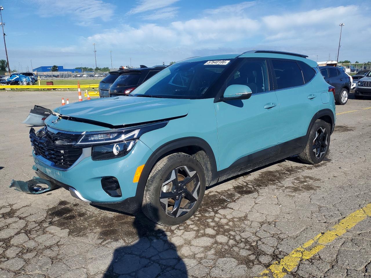 2024 KIA SELTOS EX