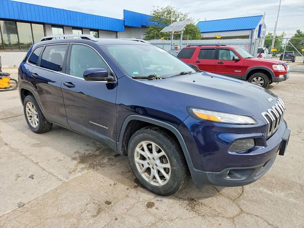 2015 JEEP CHEROKEE LATITUDE 4X4