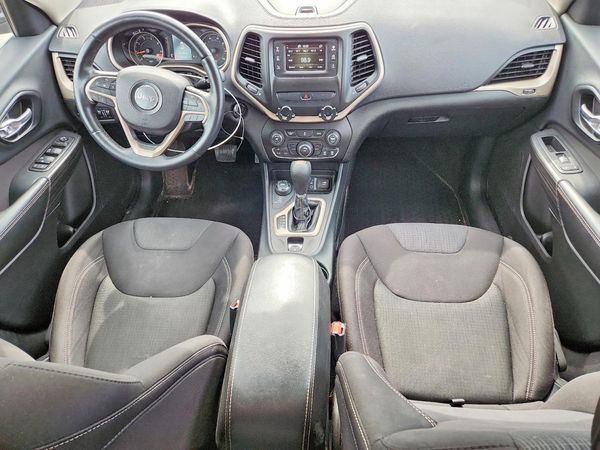 2015 JEEP CHEROKEE LATITUDE 4X4