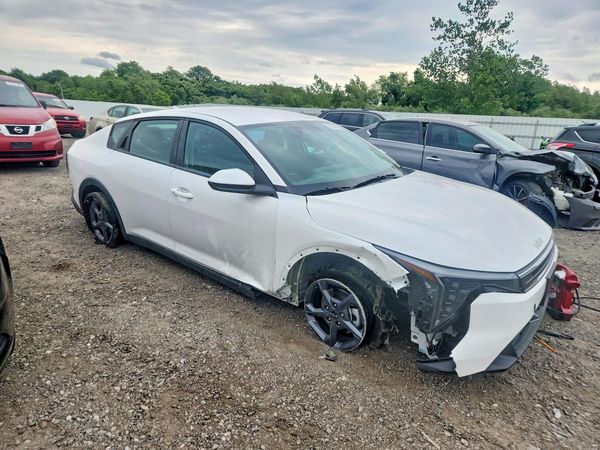 2026 KIA K4 LX, LXS