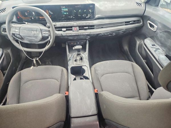 2026 KIA K4 LX, LXS