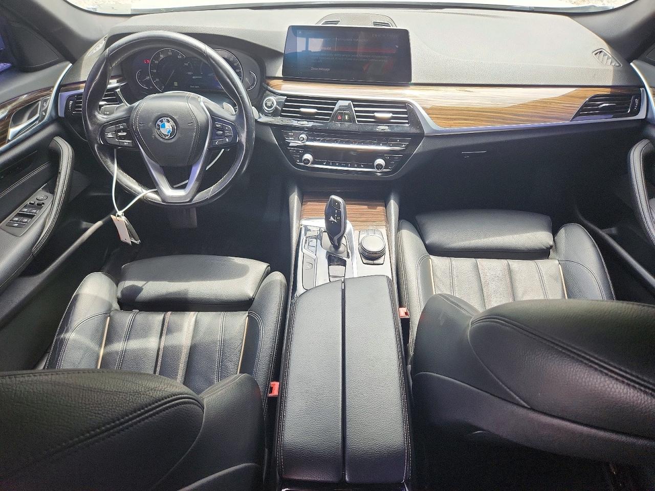 2019 BMW 530E