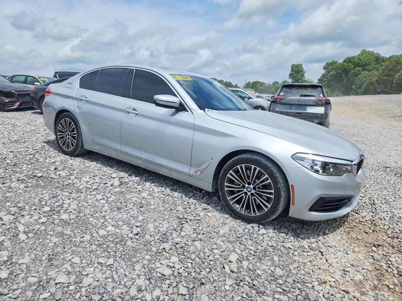 2019 BMW 530E
