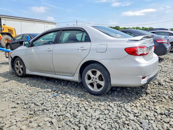 2013 TOYOTA COROLLA