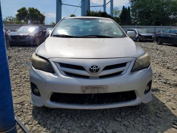 2013 TOYOTA COROLLA