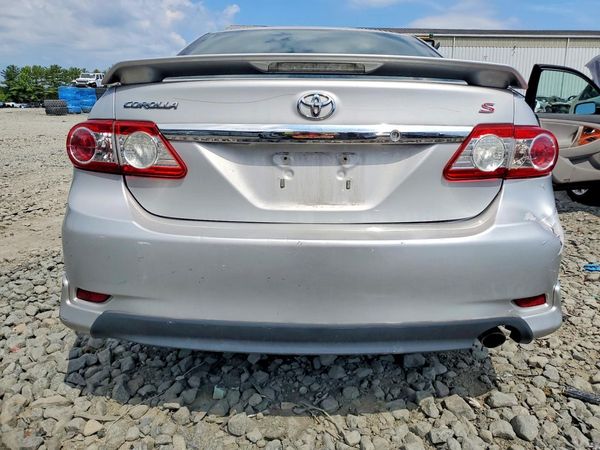2013 TOYOTA COROLLA