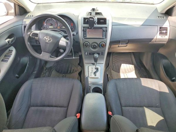 2013 TOYOTA COROLLA