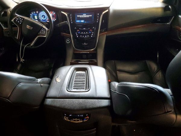 2018 CADILLAC ESCALADE Premium Luxury