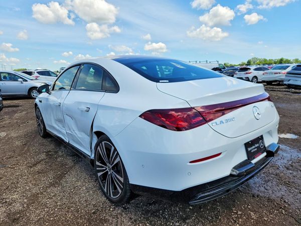 2026 MERCEDES-BENZ CLA