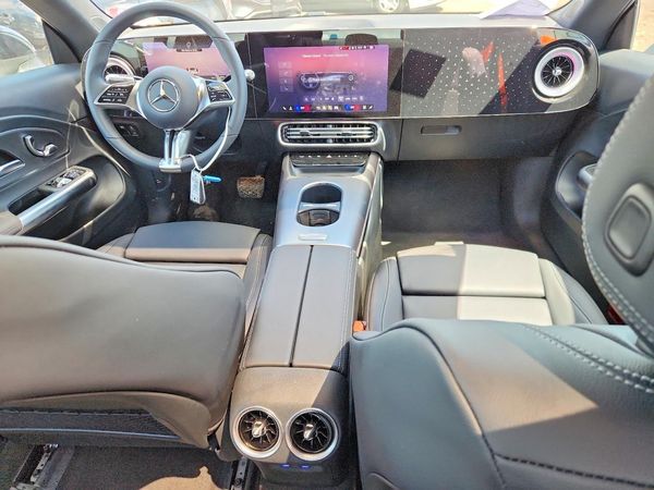 2026 MERCEDES-BENZ CLA