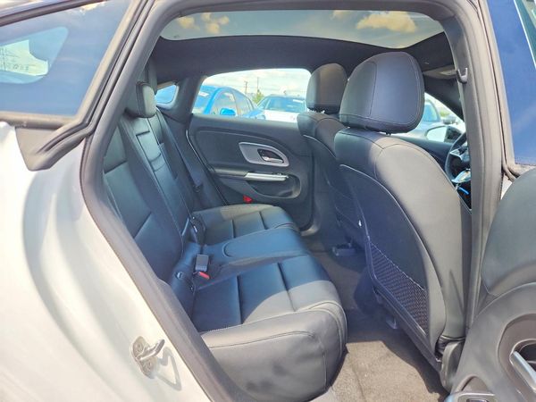 2026 MERCEDES-BENZ CLA