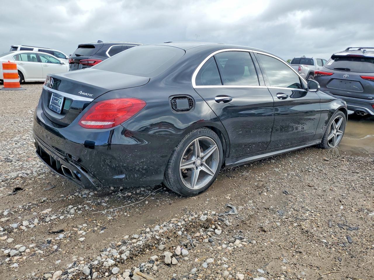 2015 MERCEDES-BENZ C C400 4-MATIC