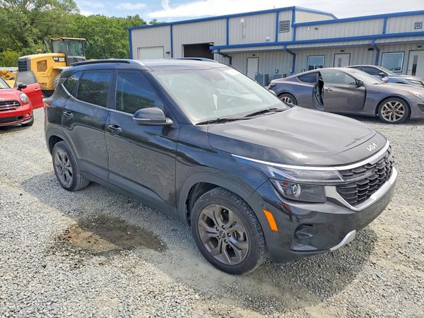 2024 KIA SELTOS S, X-Line