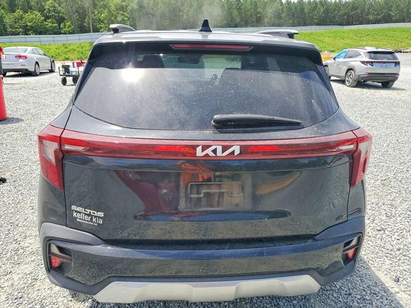 2024 KIA SELTOS S, X-Line