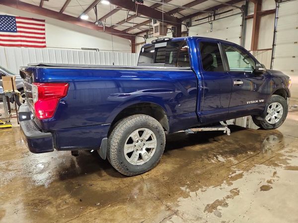 2018 NISSAN TITAN