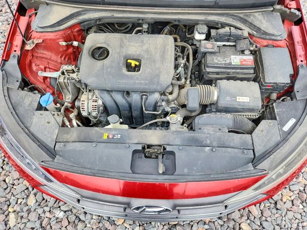 2019 HYUNDAI ELANTRA