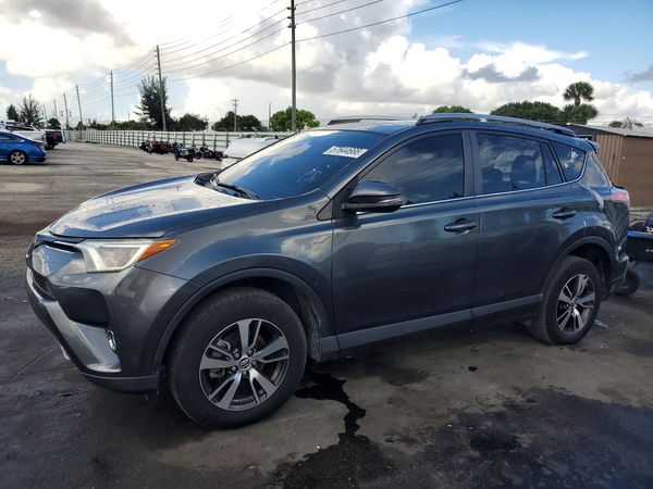 2017 TOYOTA RAV4
