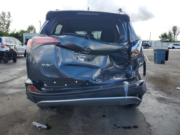 2017 TOYOTA RAV4
