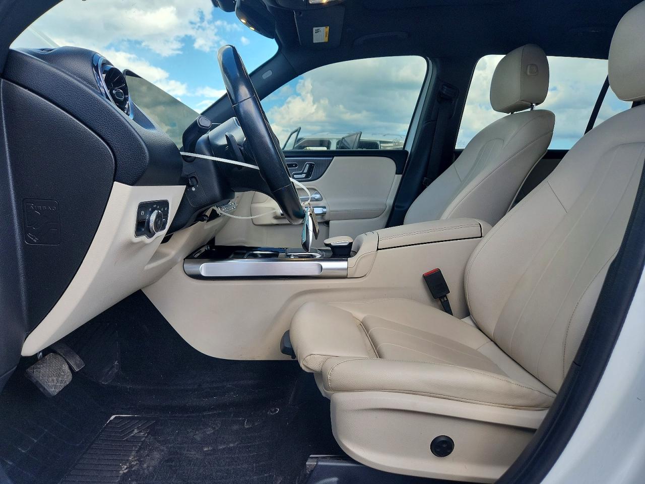 2020 MERCEDES-BENZ GLB GLB250-4M