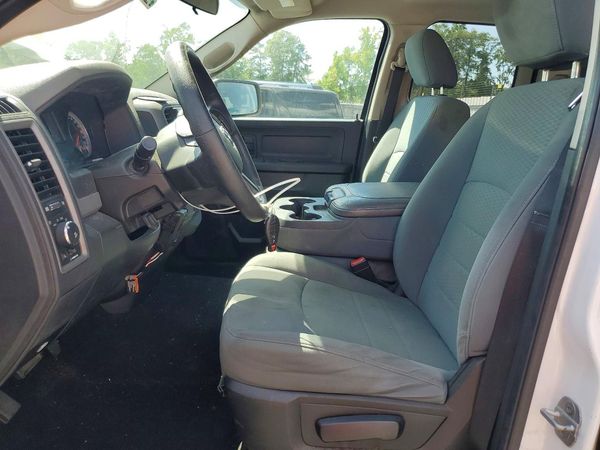 2013 RAM 1500 ST