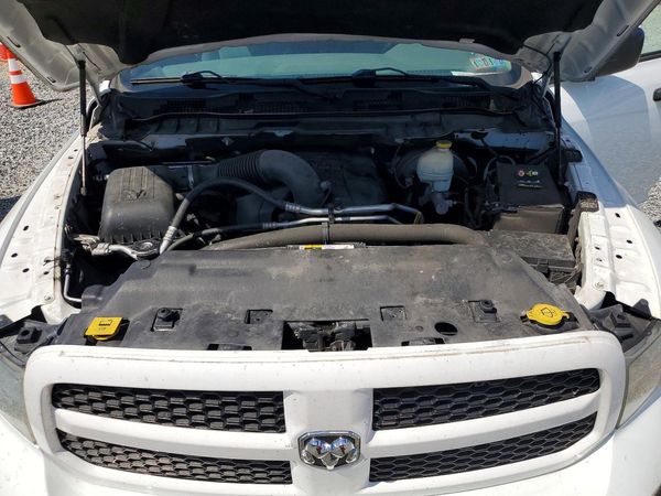 2013 RAM 1500 ST