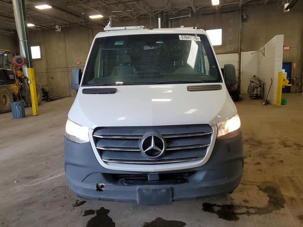 2021 MERCEDES-BENZ SPRINTER 907 (VS30)