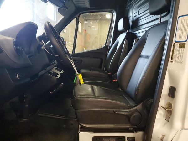 2021 MERCEDES-BENZ SPRINTER 907 (VS30)